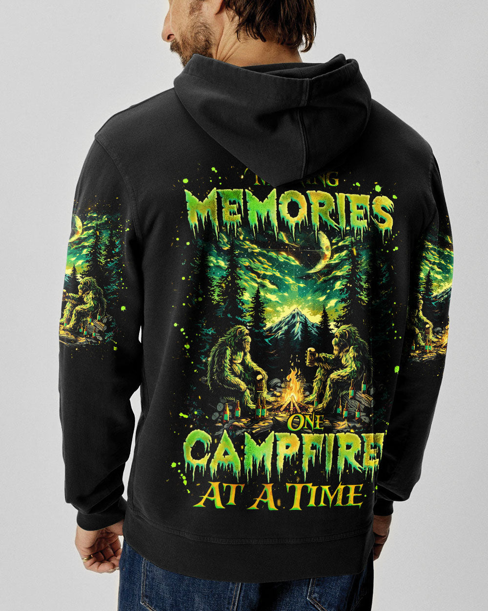 MAKING MEMORIES ONE CAMPFIRE AT A TIME BIGFOOT  ALL OVER PRINT - TLNZ1612241