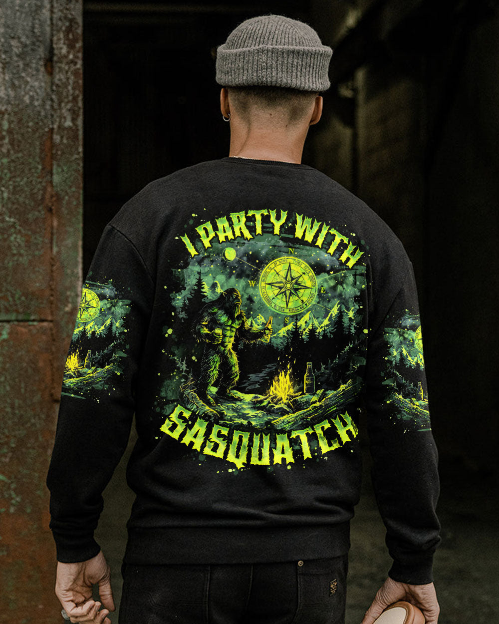 I PARTY WITH SASQUATCH BIGFOOT ALL OVER PRINT - TLNO2002252