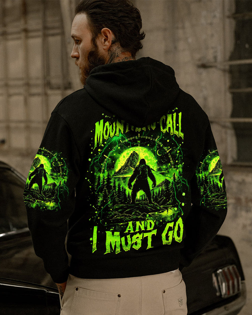 THE MOUNTAINS CALL AND I MUST GO BIGFOOT ALL OVER PRINT  - TLNZ1003253