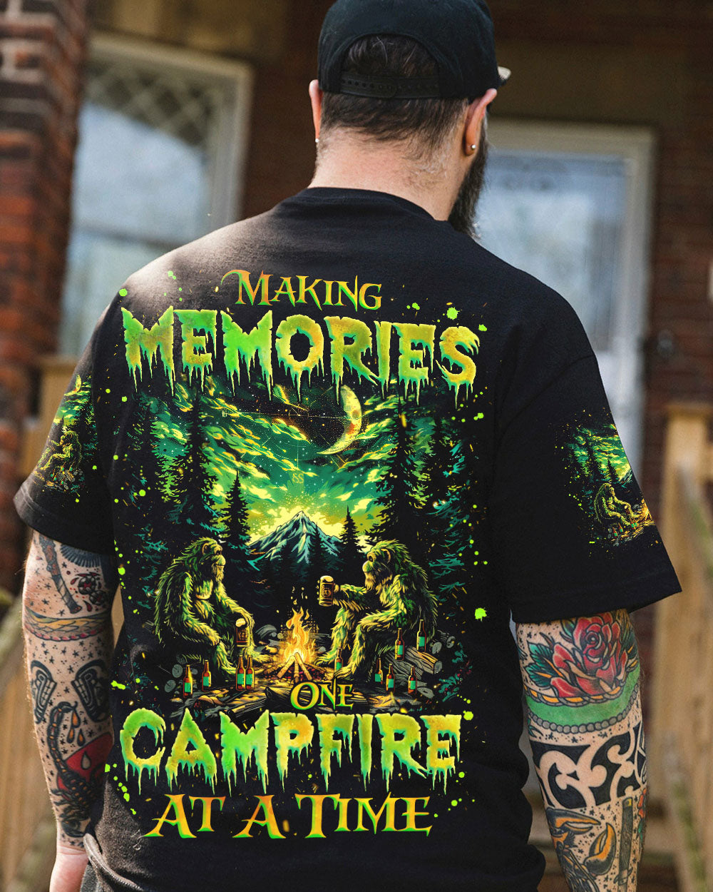  MAKING MEMORIES ONE CAMPFIRE AT A TIME BIGFOOT ALL OVER PRINT - TLNZ1612241