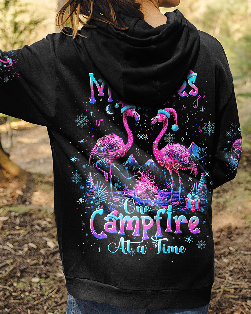 MAKING MEMORIES ONE CAMPFIRE AT A TIME FLAMINGO CHRISTMAS  ALL OVER PRINT - TLTW3110245