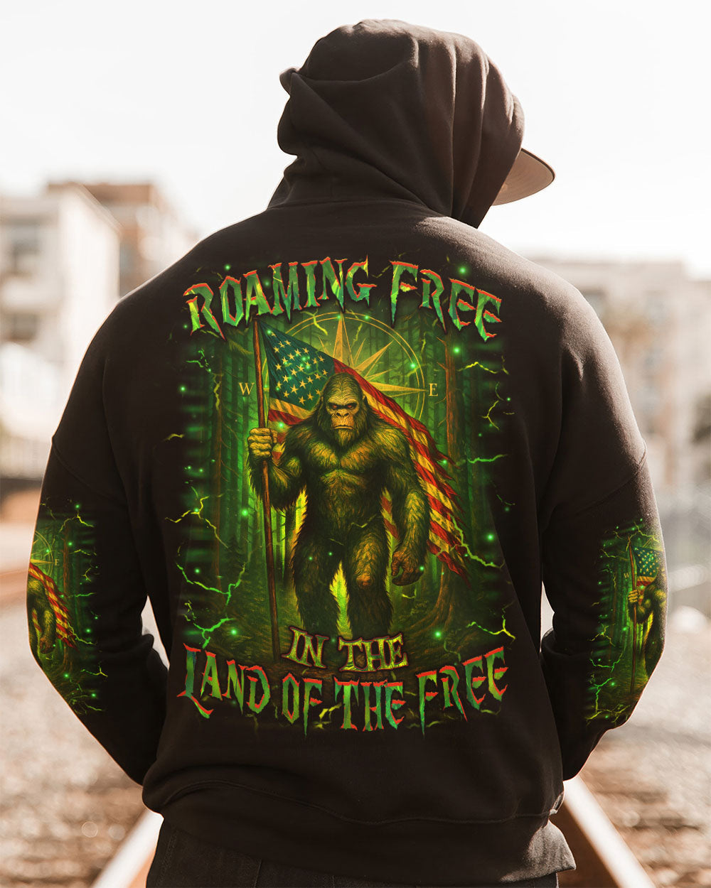 ROAMING FREE IN THE LAND OF THE FREE ALL OVER PRINT - YHHN1706253